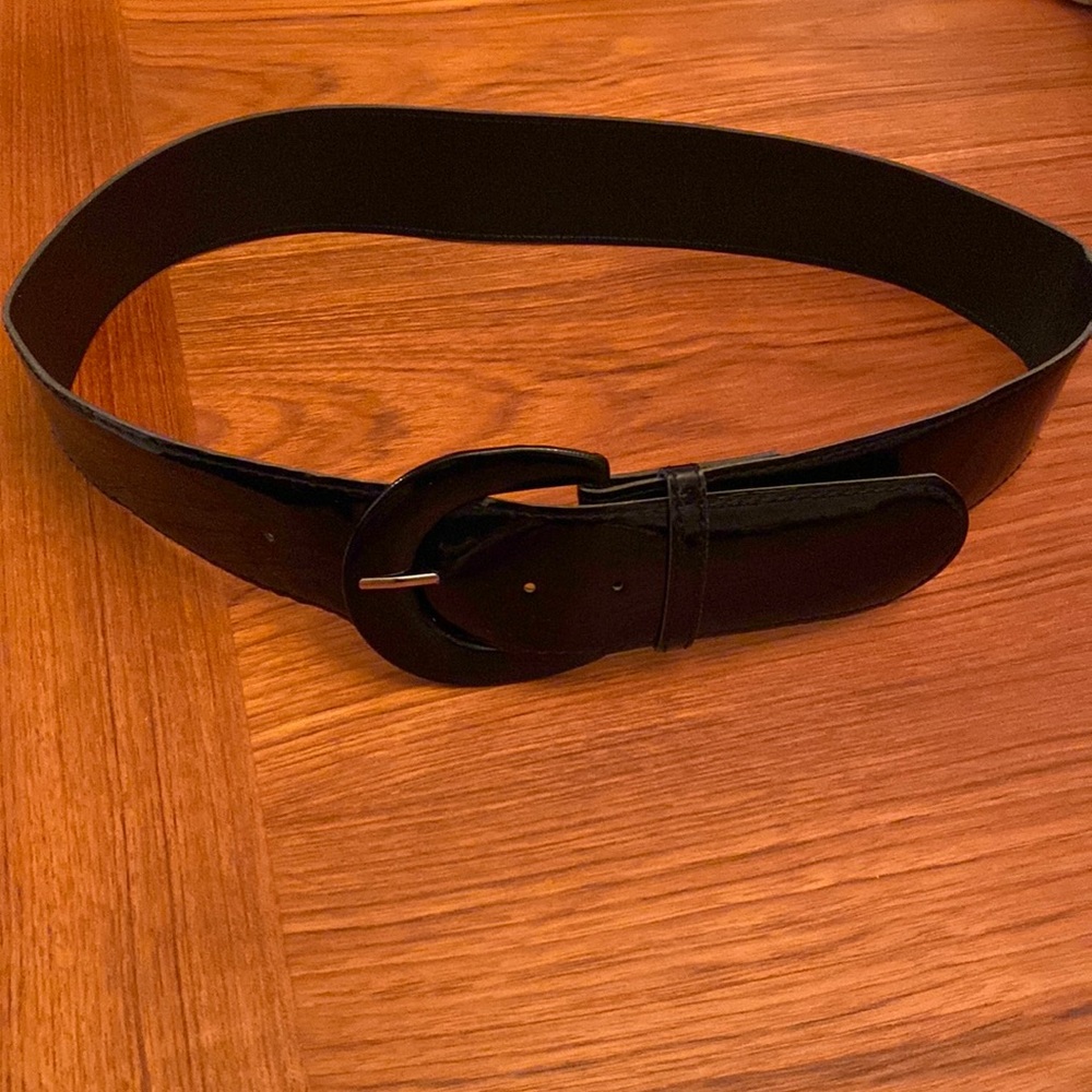 Patent black belt
